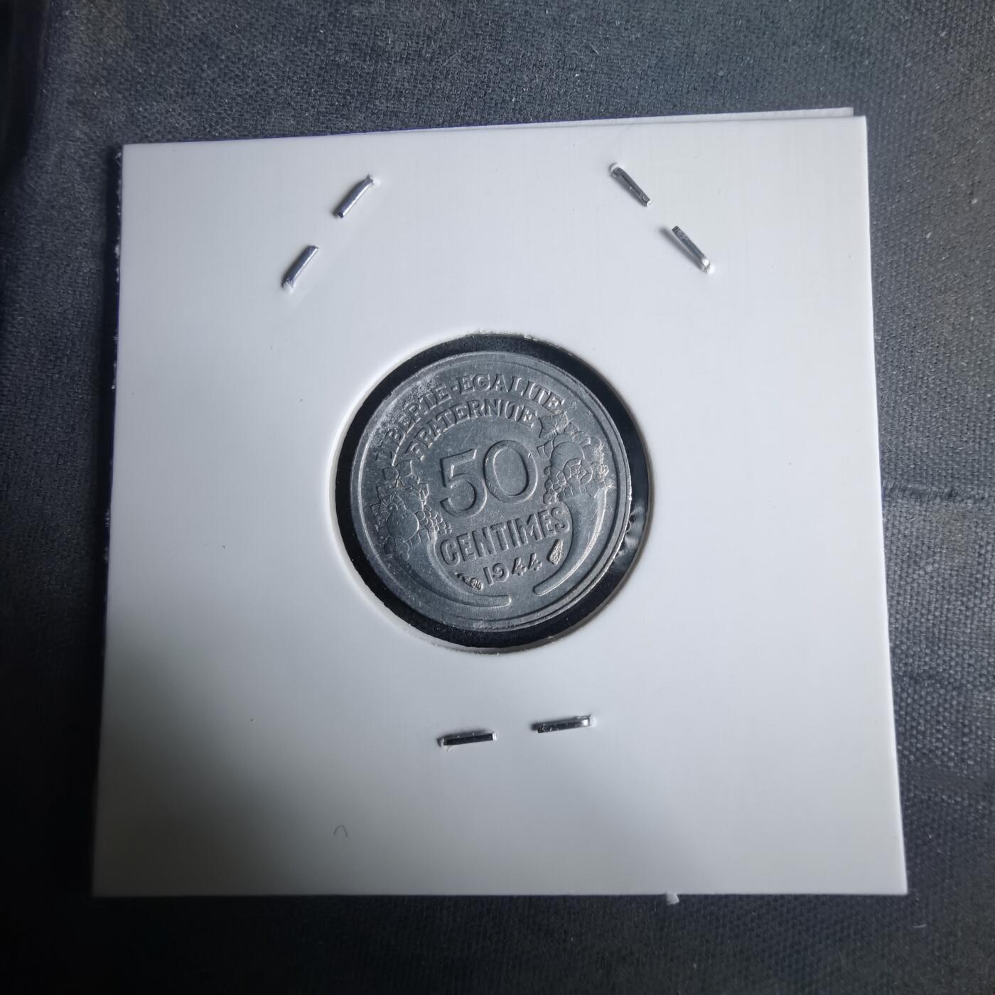 沼泽如烟--第975场 法国1944年50分