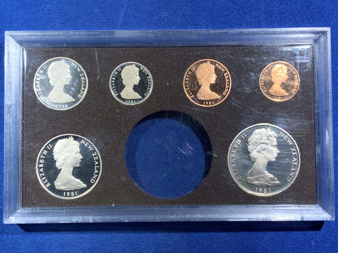 《竞宝斋》第461场 周日，周一，2场连拍 （全场包邮）欢迎送拍 新西兰1981年六枚装 细节见图