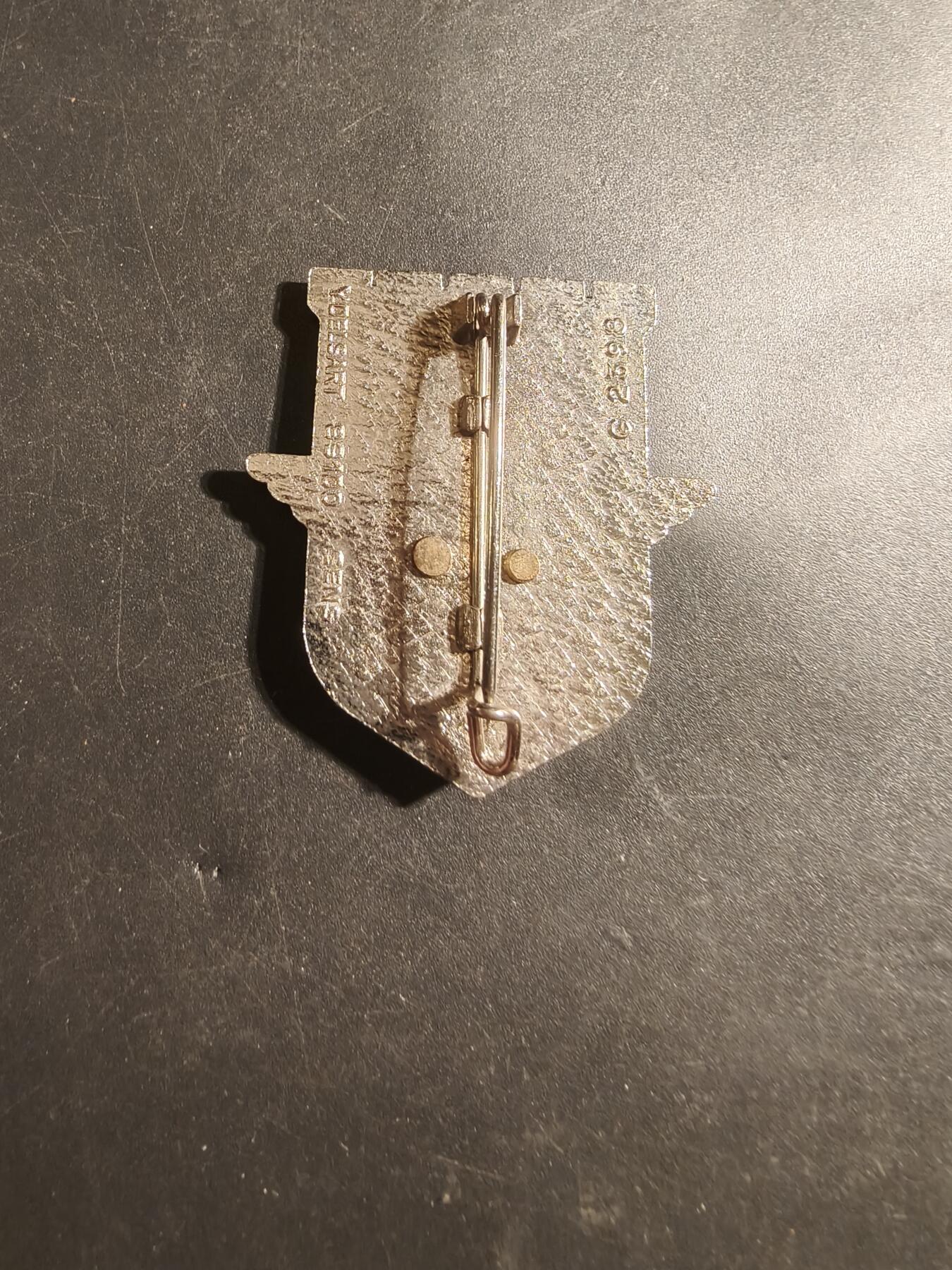 老王徽章第179期 法国陆军第17伞兵工兵团证章