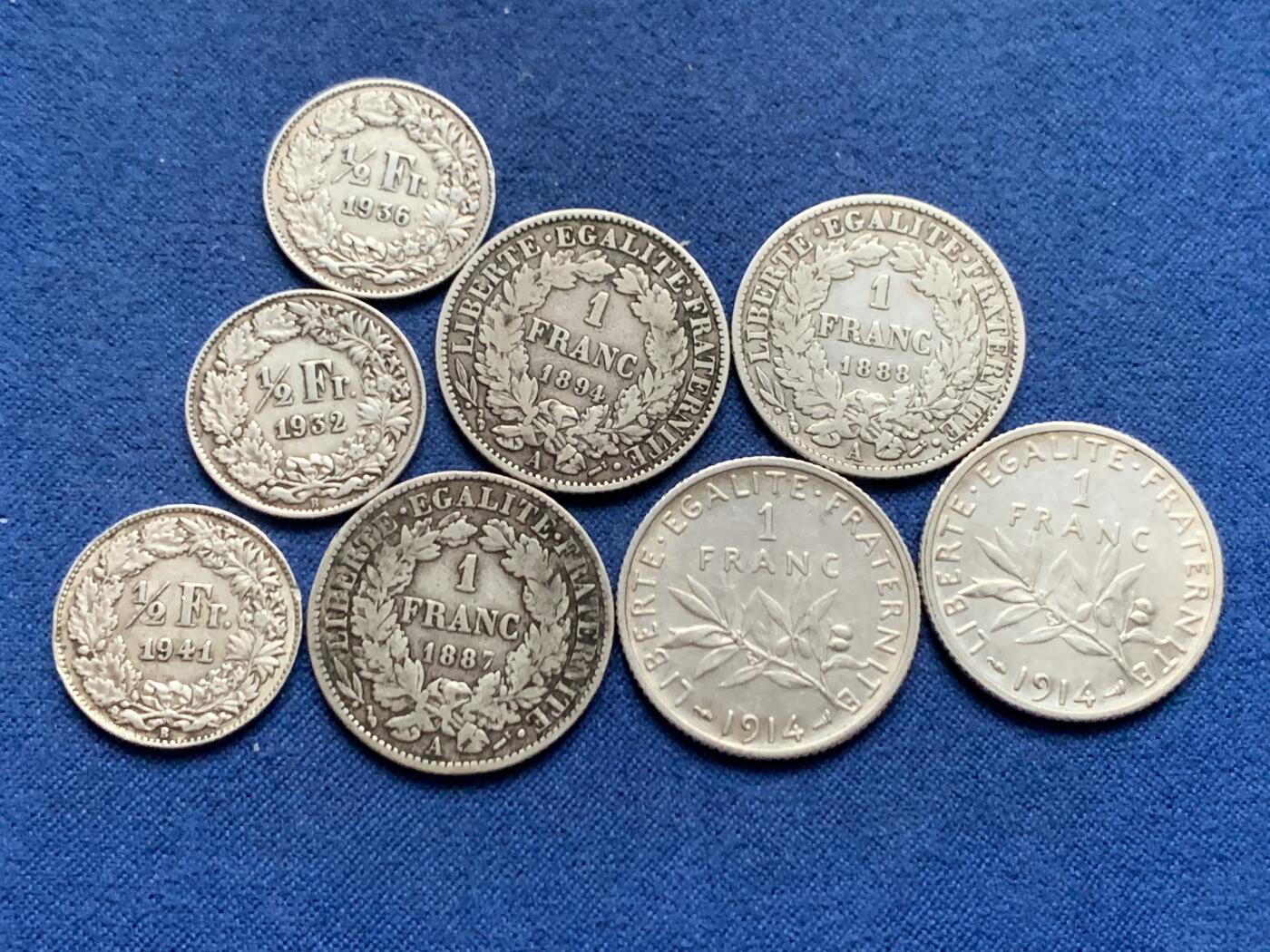 《竞宝斋》第461场 周日，周一，2场连拍 （全场包邮）欢迎送拍 八枚一组 法国1法郎5枚+瑞士半法郎3枚 总重约32克