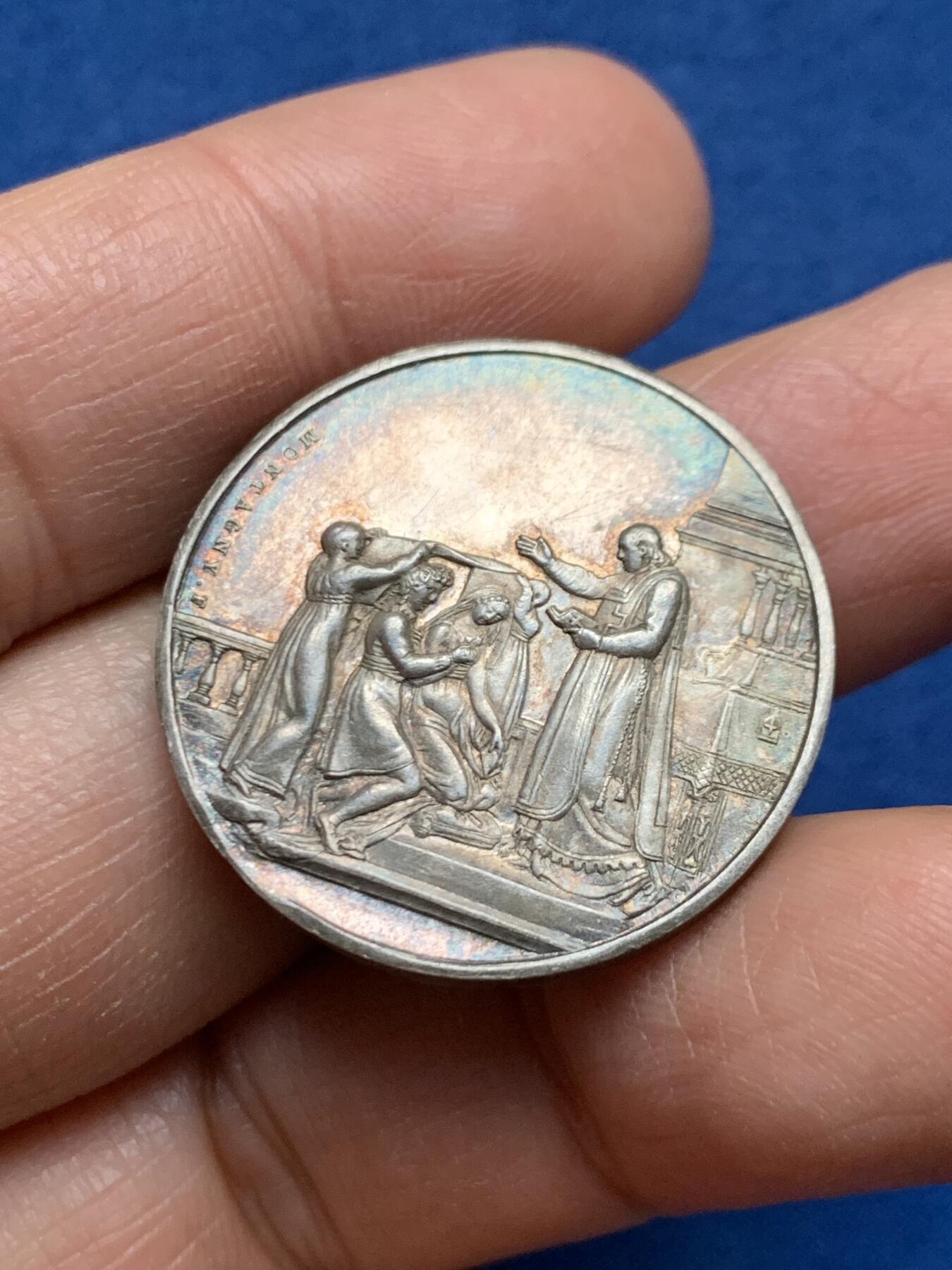 《竞宝斋》第461场 周日，周一，2场连拍 （全场包邮）欢迎送拍 法国婚礼银章 12克 29mm 神灯边铭