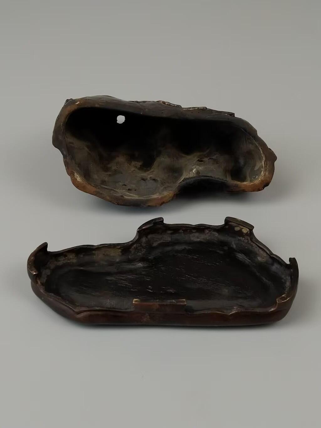 旧藏【五岳独尊 昂头天外】纯铜 薰香炉。全品完整、包浆老辣，尺寸如图！