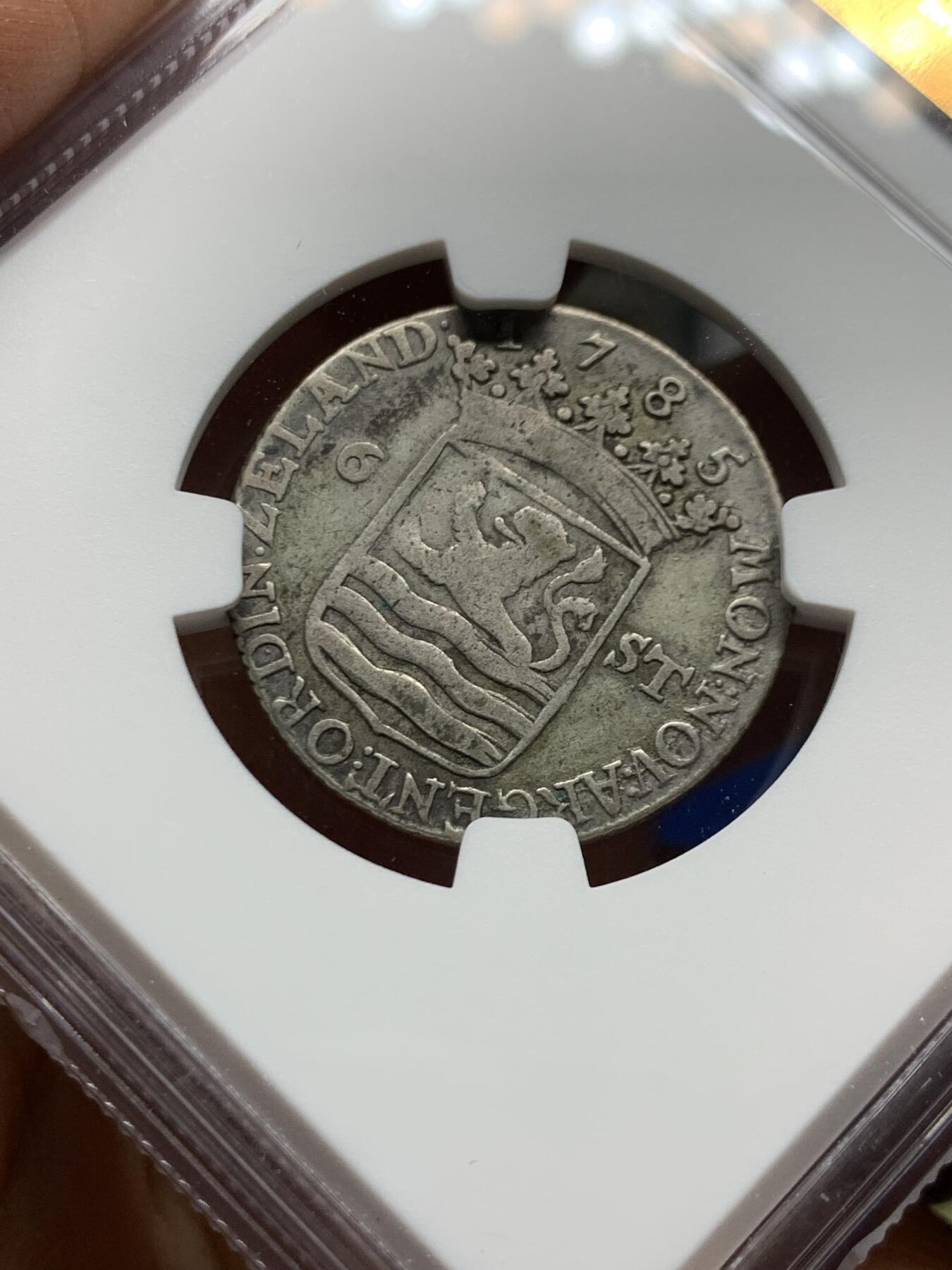 《竞宝斋》第461场 周日，周一，2场连拍 （全场包邮）欢迎送拍 NGC XF45 荷兰泽兰省1785年三桅船6S银币