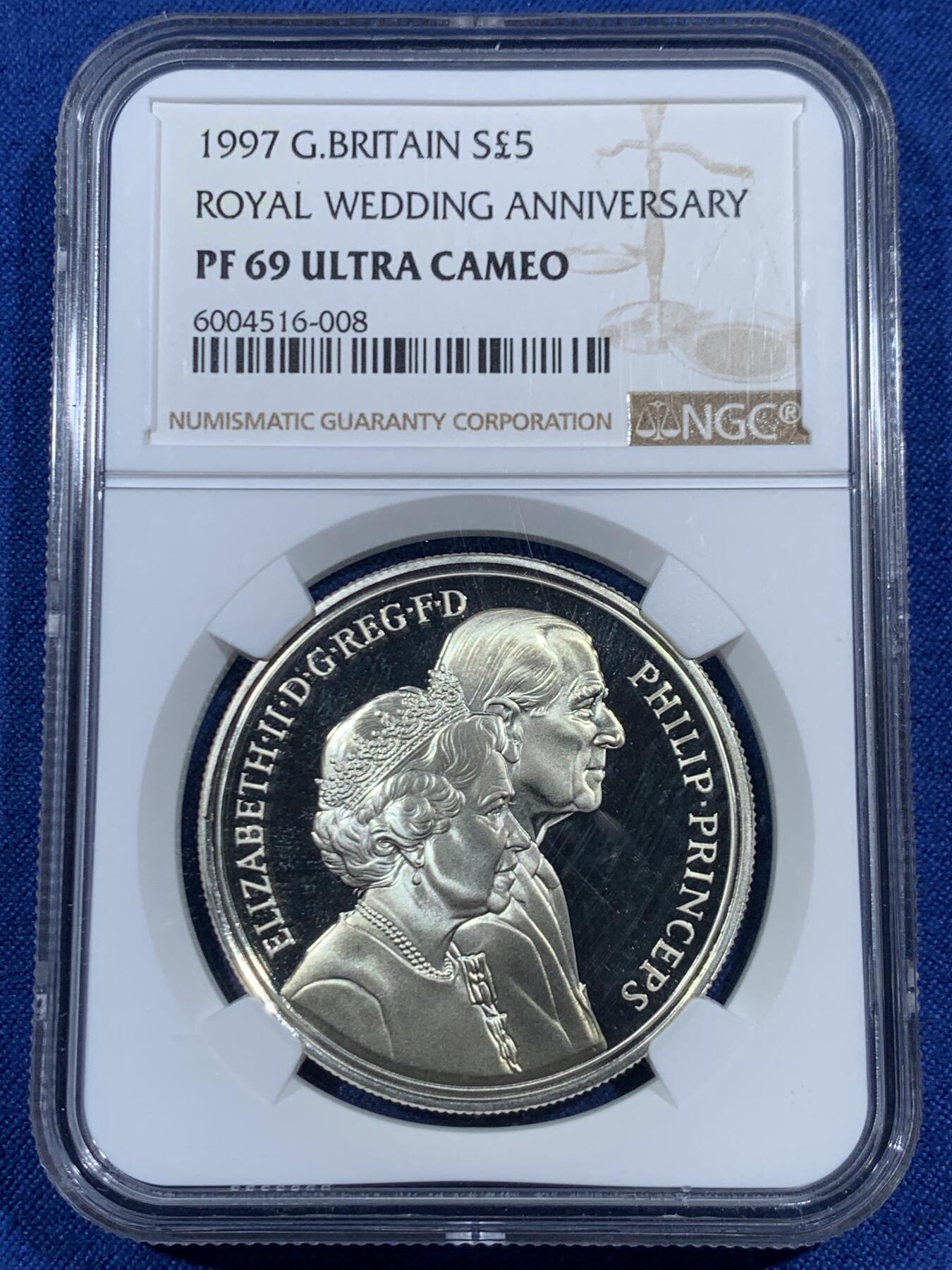 《竞宝斋》第461场 周日，周一，2场连拍 （全场包邮）欢迎送拍 NGC PF69UC 英国1997年伊丽莎白二世女王与菲利普亲王结婚50周年（金婚纪念日）5英镑精制银币 镜面浮雕 925银 28.25克