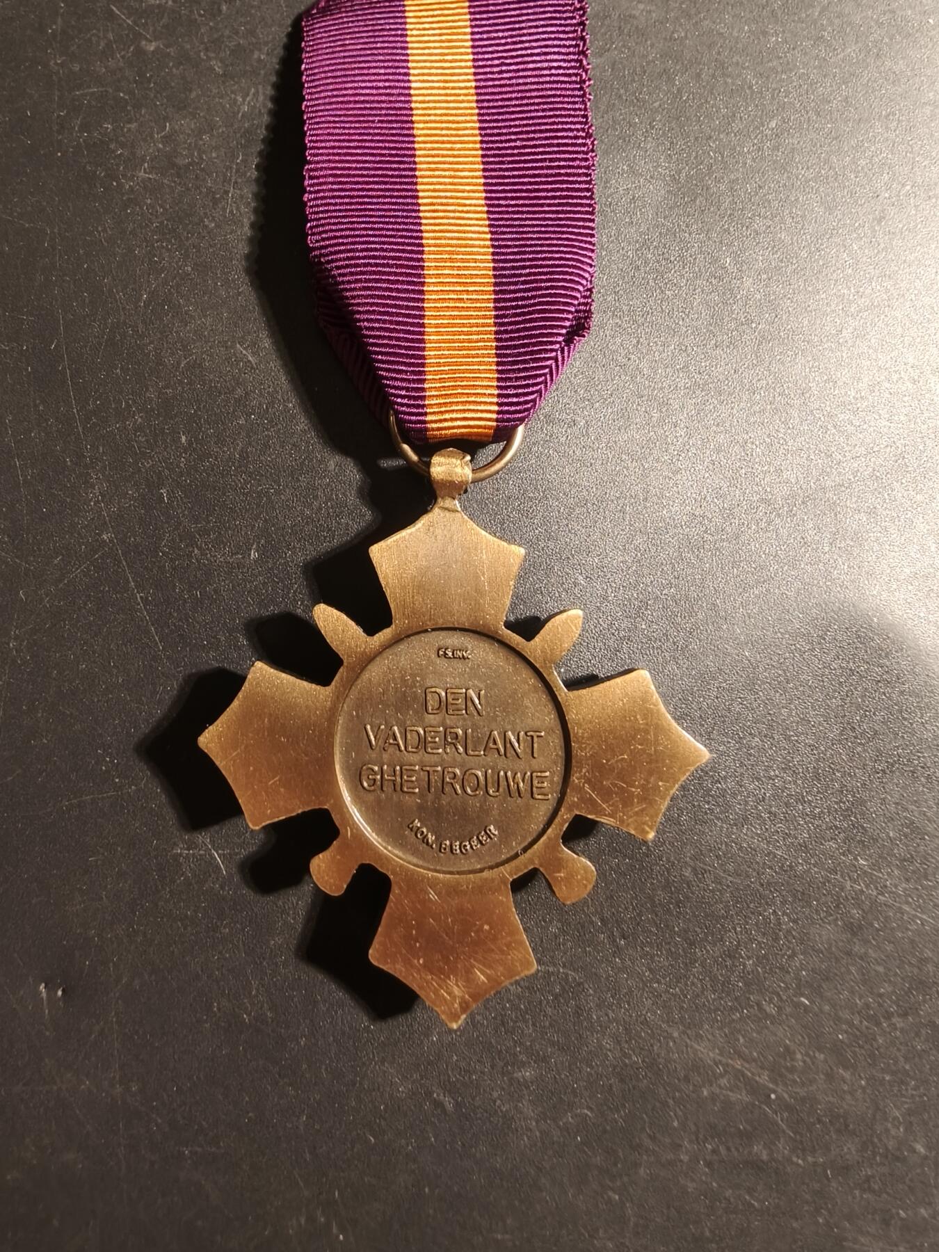 老王徽章第179期 荷兰二战战争动员十字奖章