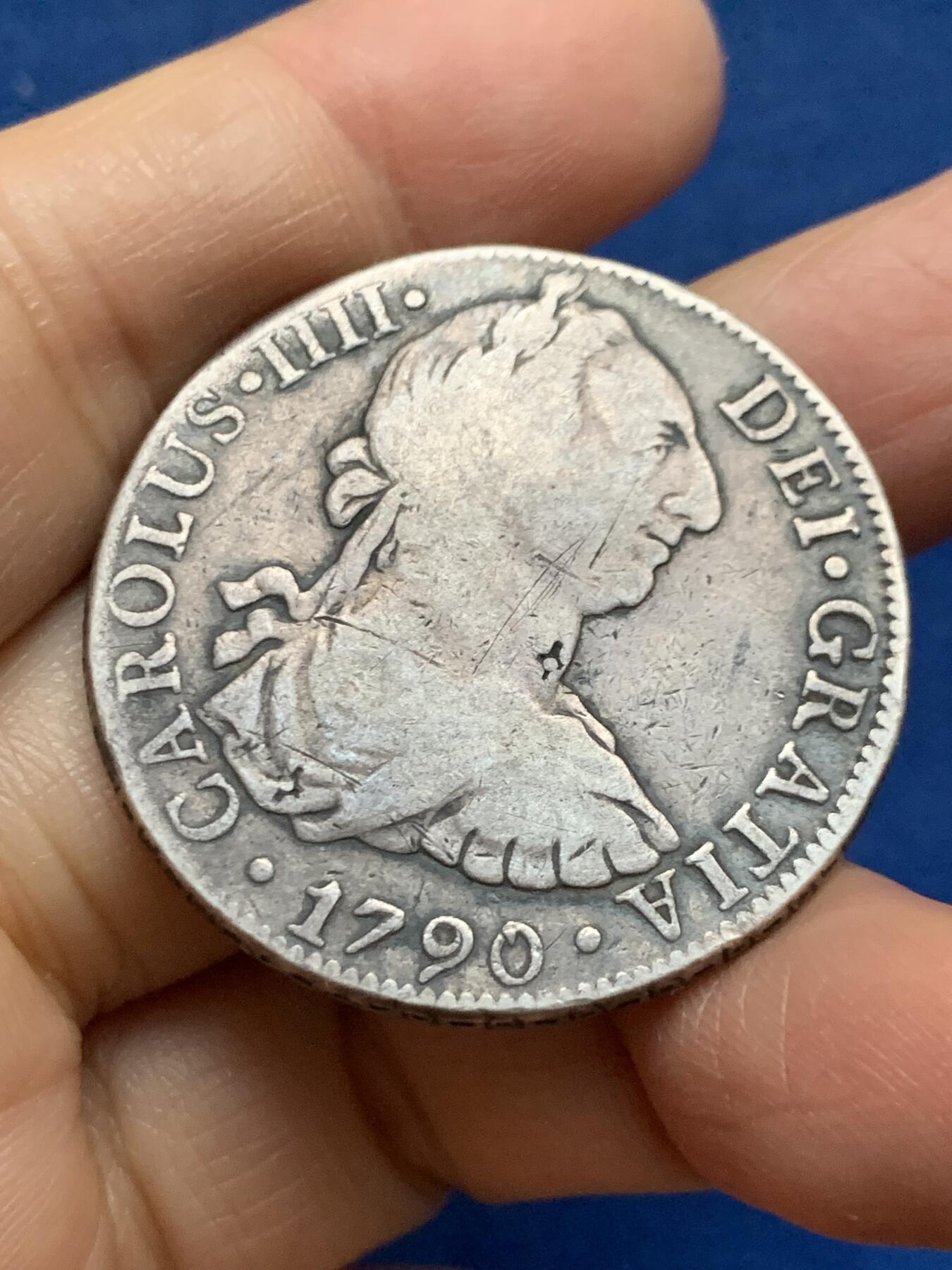 《竞宝斋》第461场 周日，周一，2场连拍 （全场包邮）欢迎送拍 墨西哥1790年卡洛斯四世过渡版8里亚尔银币，卡三头像配卡四文字