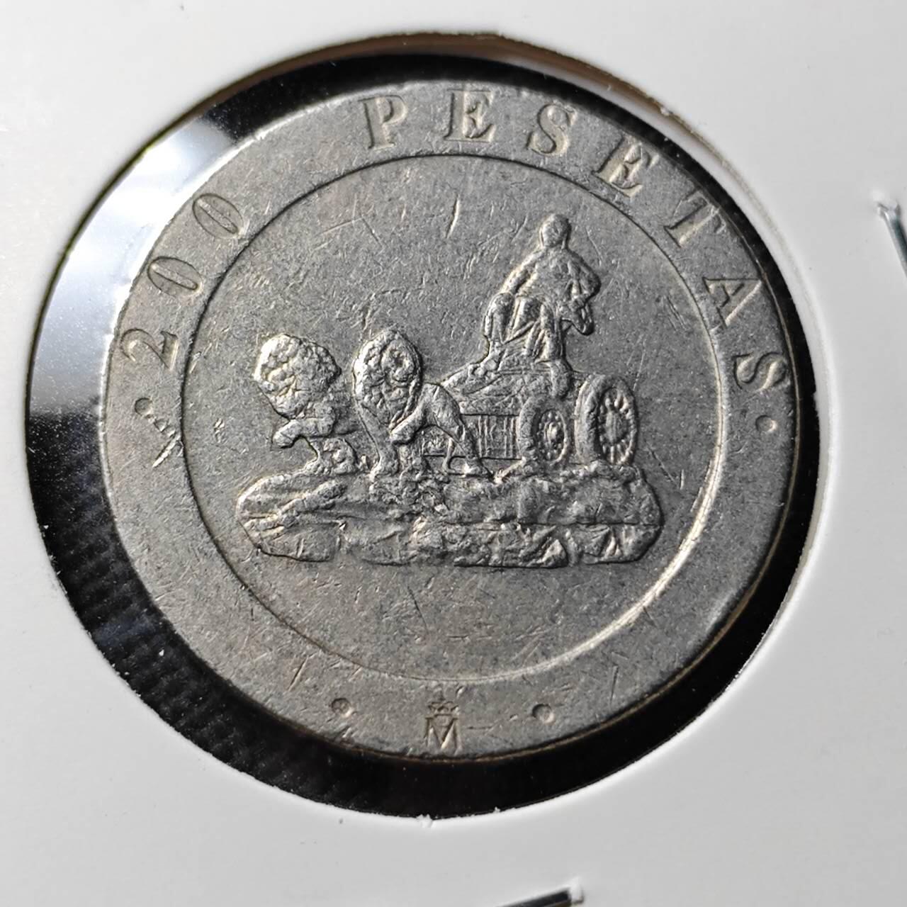 KK钱币收藏小铺  第389期  2月预留时间 周末发货  西班牙200比塞塔纪念币