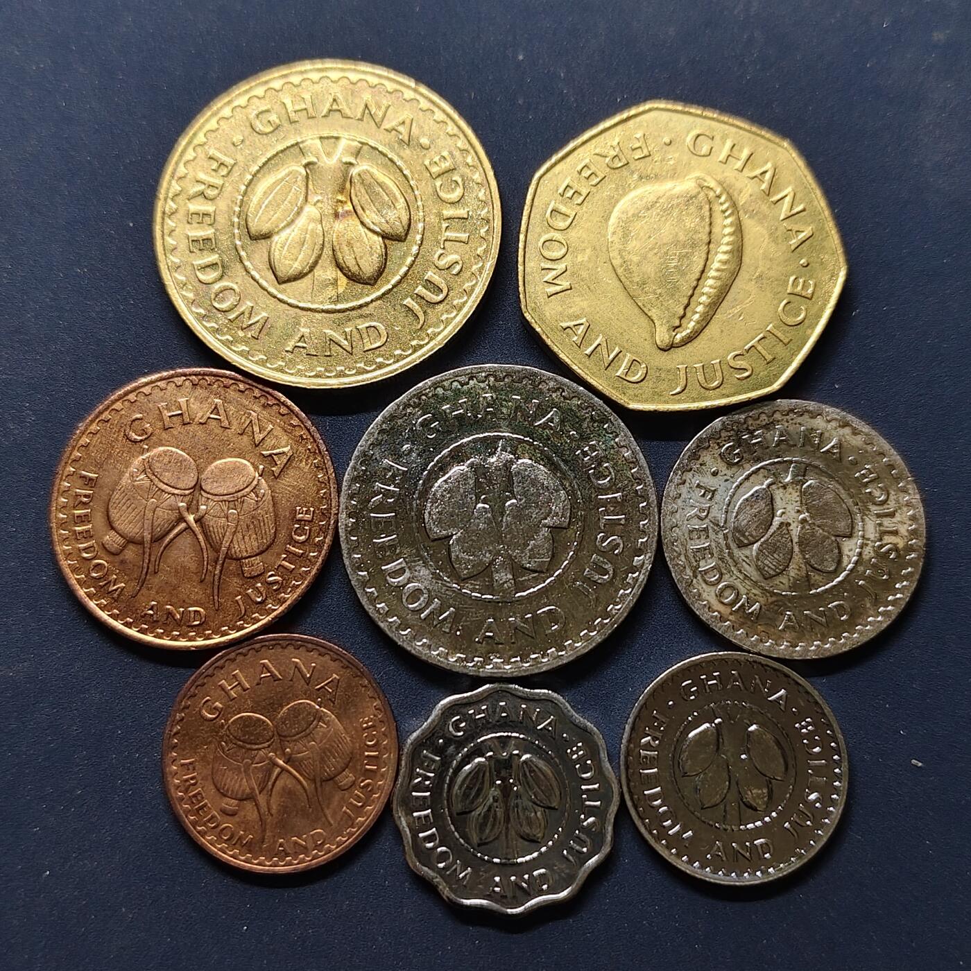 【全场包邮】纯粹捡漏拍498场-持续更新中 加纳1967-1979年8枚套币