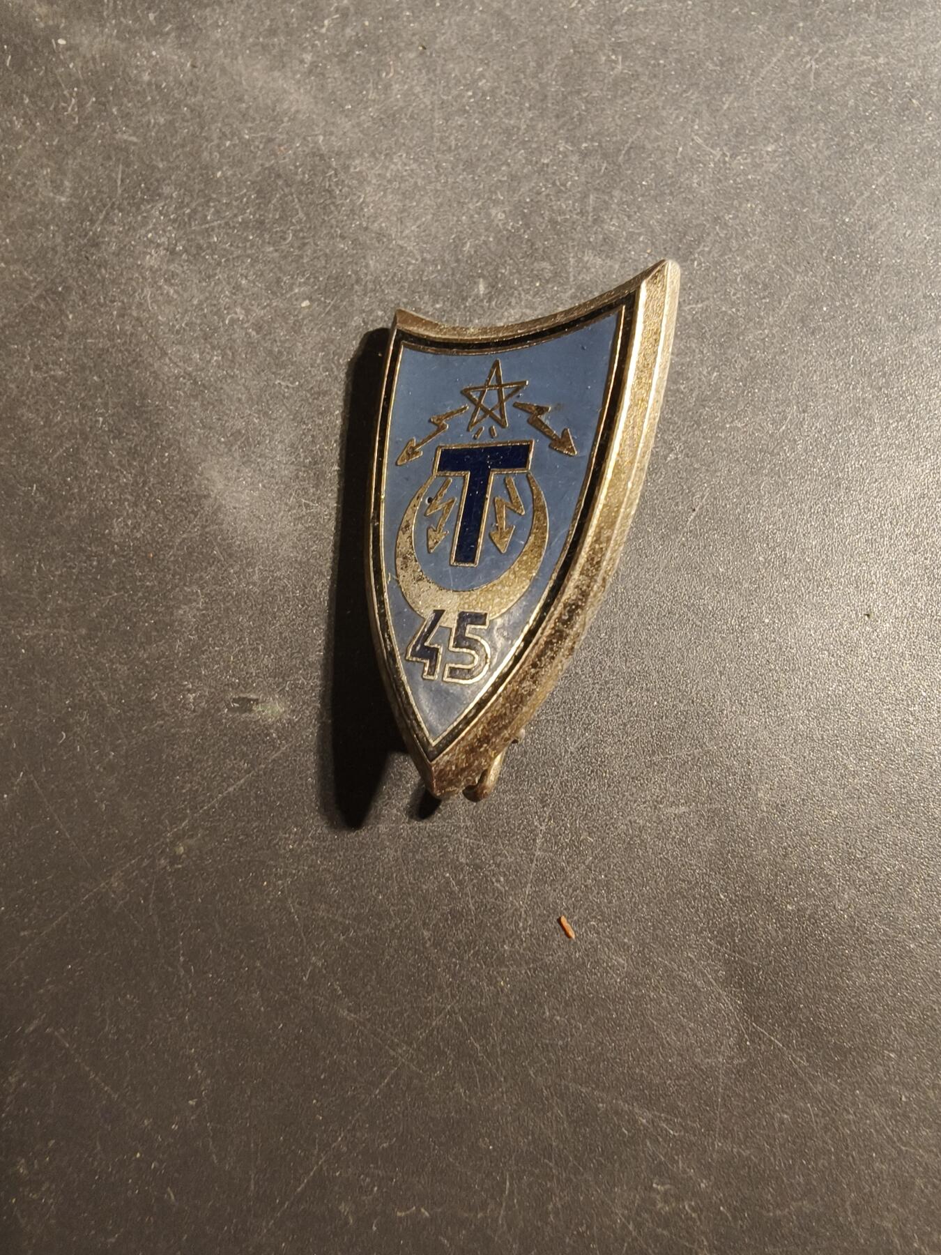 老王徽章第179期 法国陆军第45通信团证章