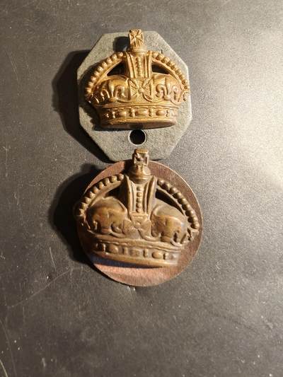 老王徽章第179期 - 英国军衔配饰都铎王冠一组      一战时期