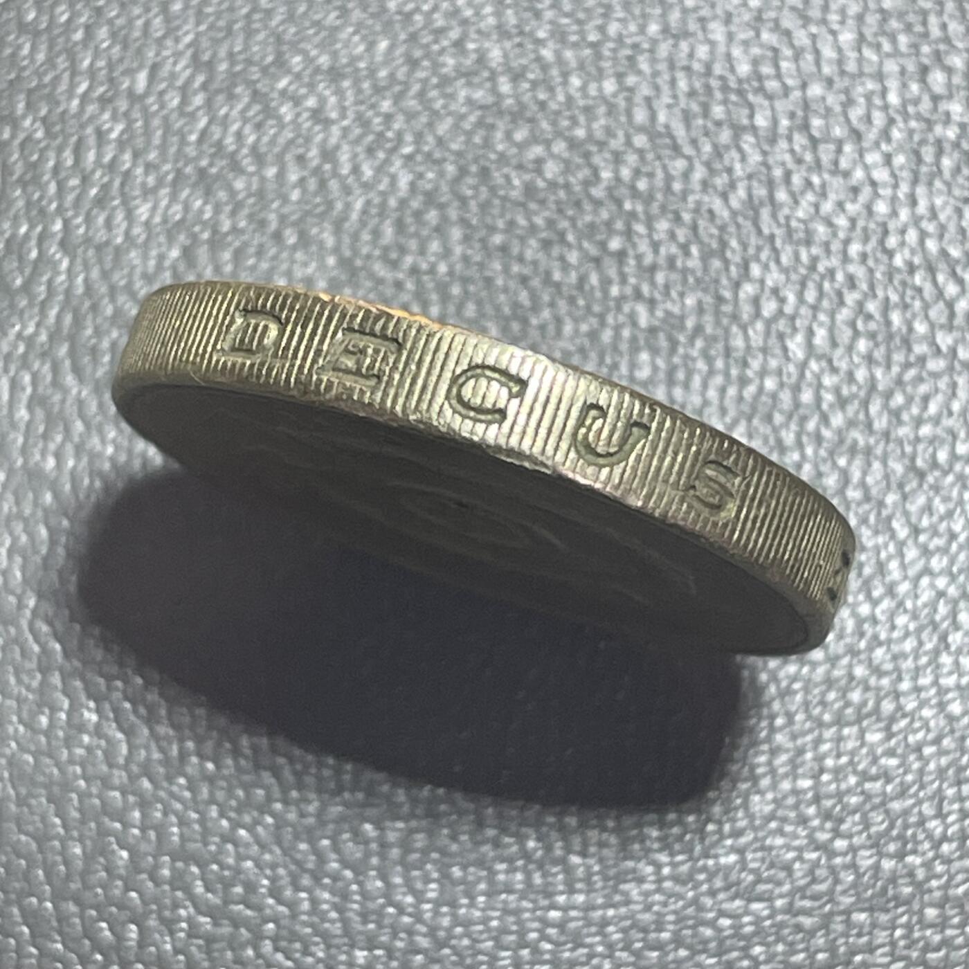 回流0125 英国2001年1英镑加厚铜币 北爱尔兰凯尔特十字架