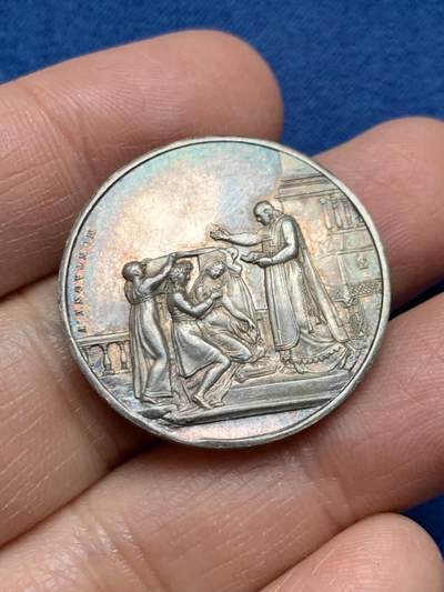 《竞宝斋》第461场 周日，周一，2场连拍 （全场包邮）欢迎送拍 - 法国婚礼银章 12克 29mm 神灯边铭