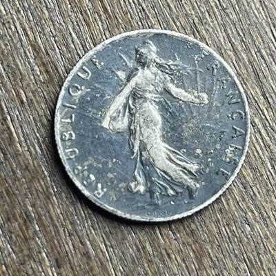 【铜匠收藏】★第140加场★精品老铜币 硬币专场 不寄存，200包邮。不满200元，支付5元运费。《接受代拍 代送NGC评级》 - 100【无寄存】1915 法国 50分银币