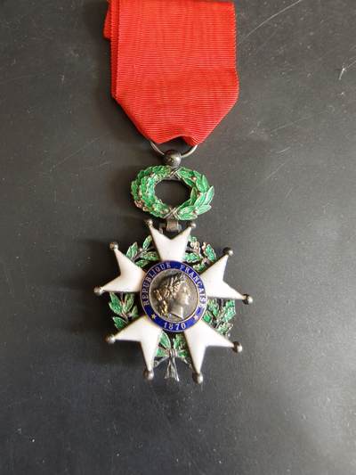 老王徽章第179期 - 法国骑士级荣誉军团勋章     三共时期     银质珐琅