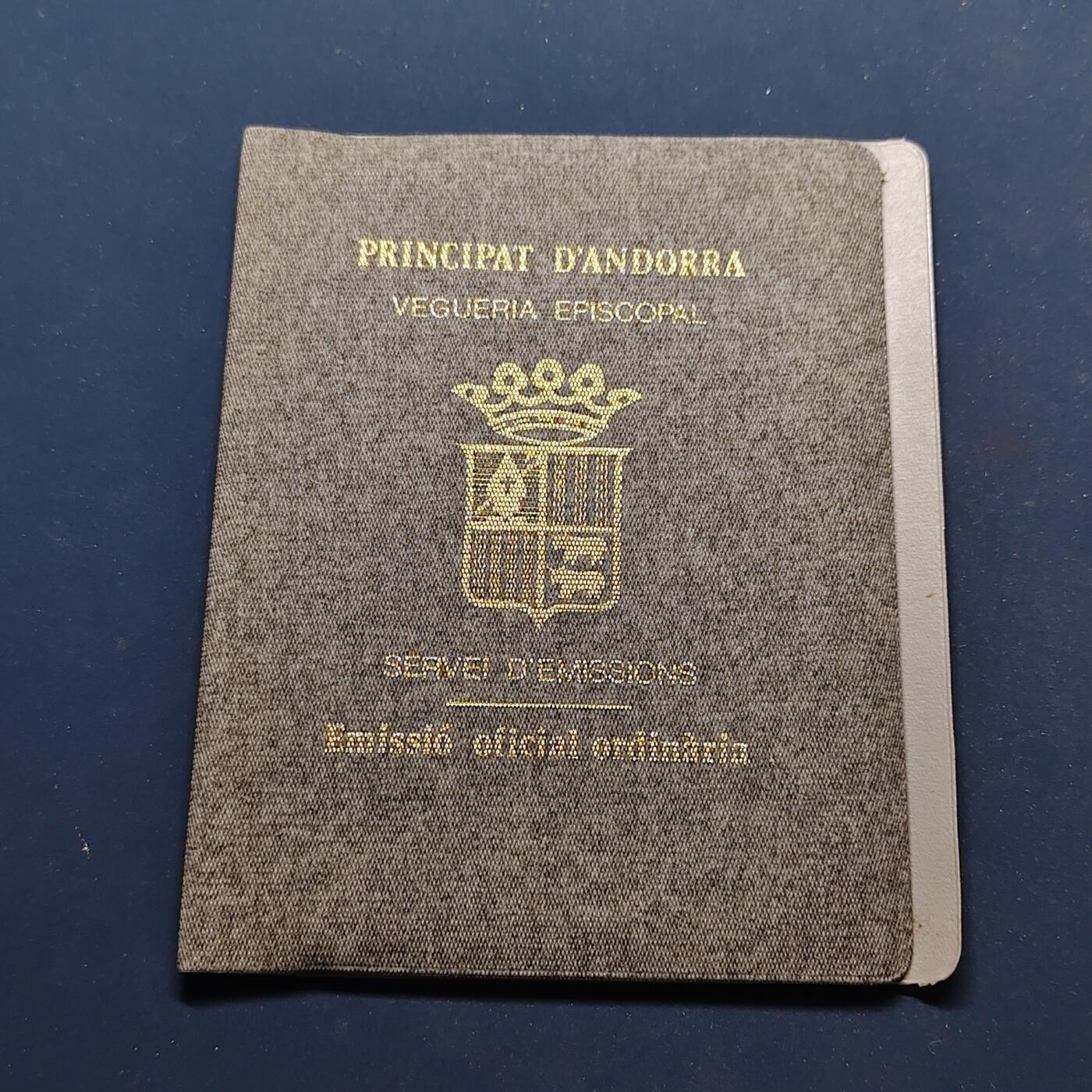 【全场包邮】纯粹捡漏拍499场-持续更新中 【少见】安道尔1984年乌赫尔主教及大公西西利亚1银2铜官方套币【银币26毫米8克90%，纯银价约201元（按28元银价估算）】-量7500