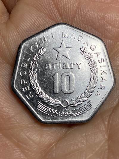 2026年第十五场(总第一百八十四场）外国好品散币场(免佣金) - 马达加斯加🇲🇬1999年10法郎