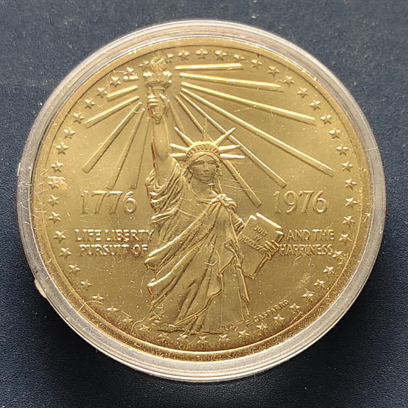 【全场包邮】纯粹捡漏拍499场-持续更新中 【纪念章】美国1976年独立200周年克朗型纪念章-盒证全