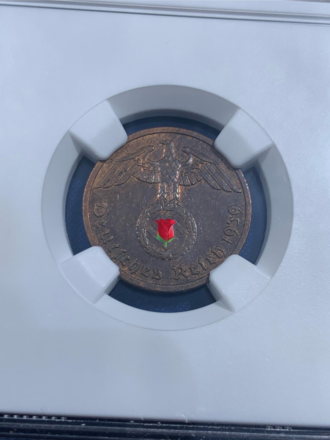 《竞宝斋》第461场 周日，周一，2场连拍 （全场包邮）欢迎送拍 两枚一组 NGC AU58BN 德国1940A/1939F带字二芬尼铜币，铜光温润，被NGC低评了