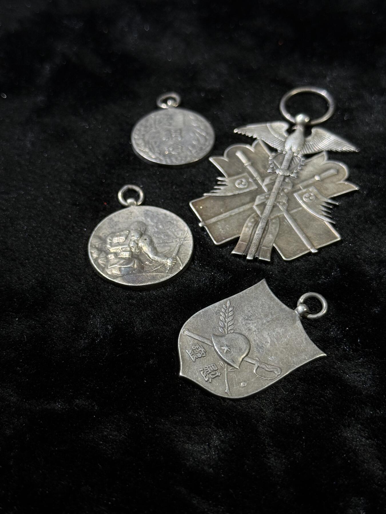 戎马世界章牌大赏第110期 复刻章一组