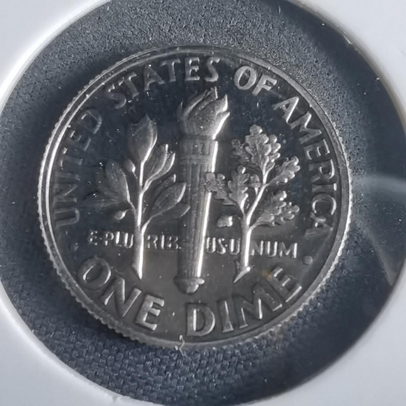 沼泽如烟--第974场 美国1977年10分精制币