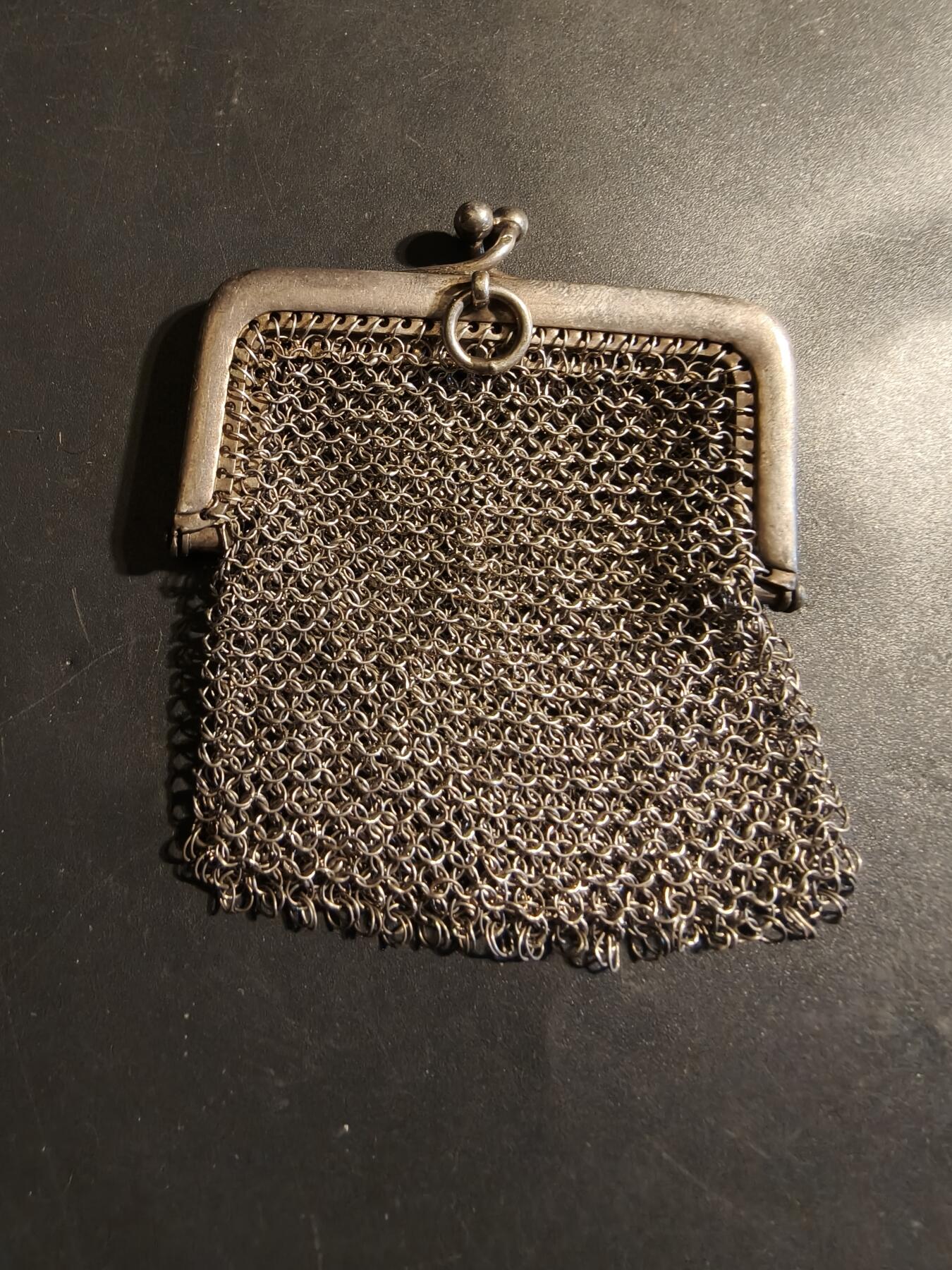 老王徽章第179期 法国银钱袋    野猪头银标     25.3g