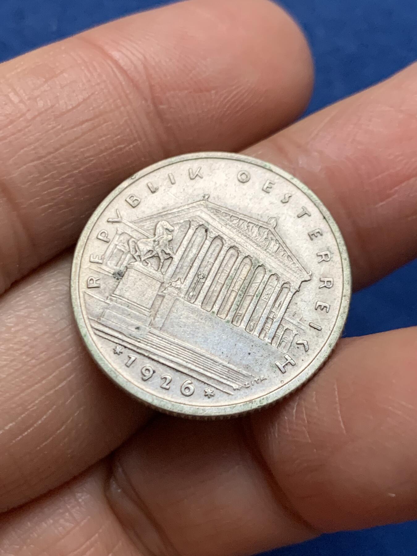 《竞宝斋》第461场 周日，周一，2场连拍 （全场包邮）欢迎送拍 奥地利1926年国会大厦1先令银币