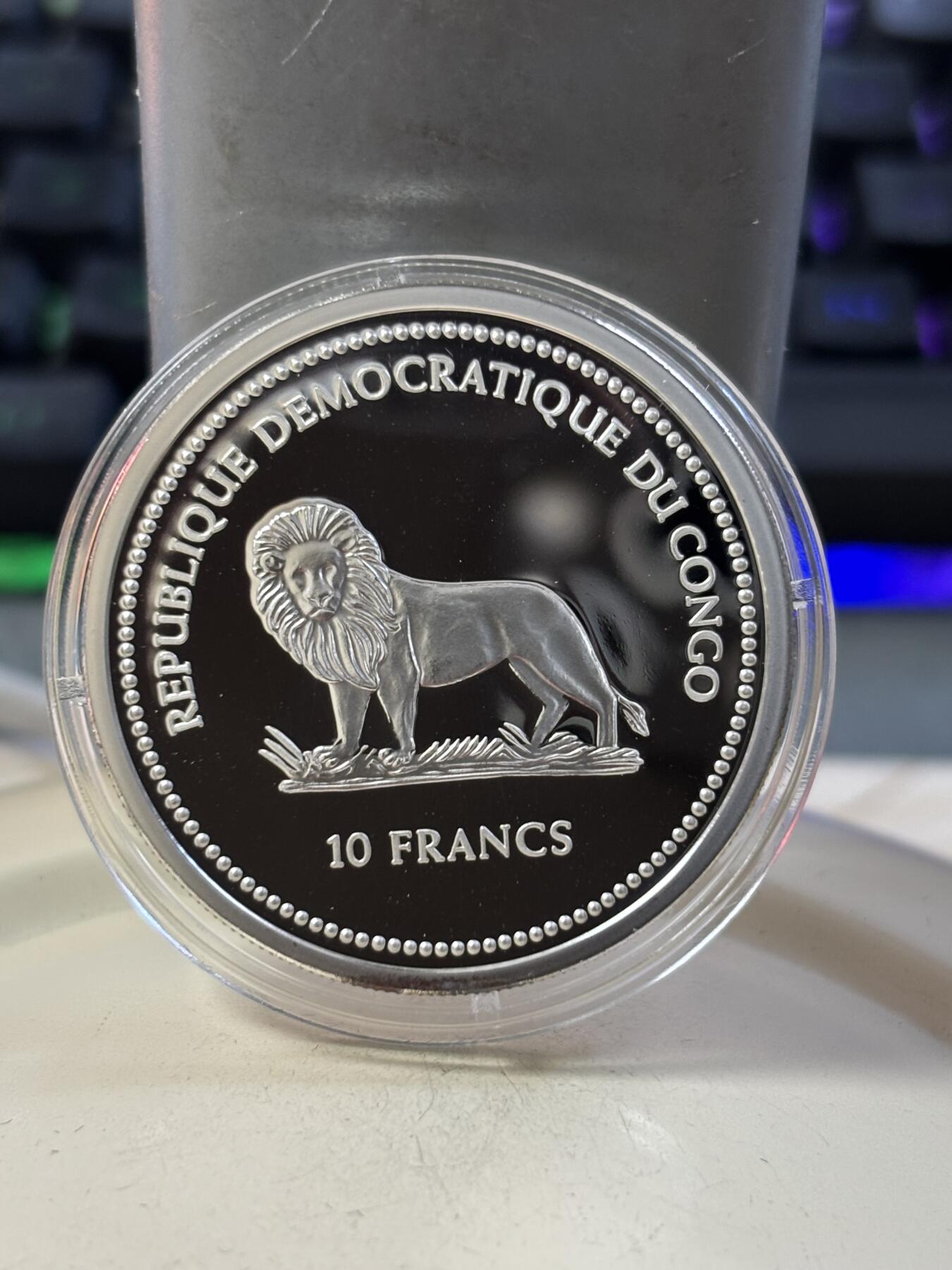 第189期拍卖 刚果2004年海洋动物系列国王鱼炫彩25克纪念银币，925银，发行5000枚