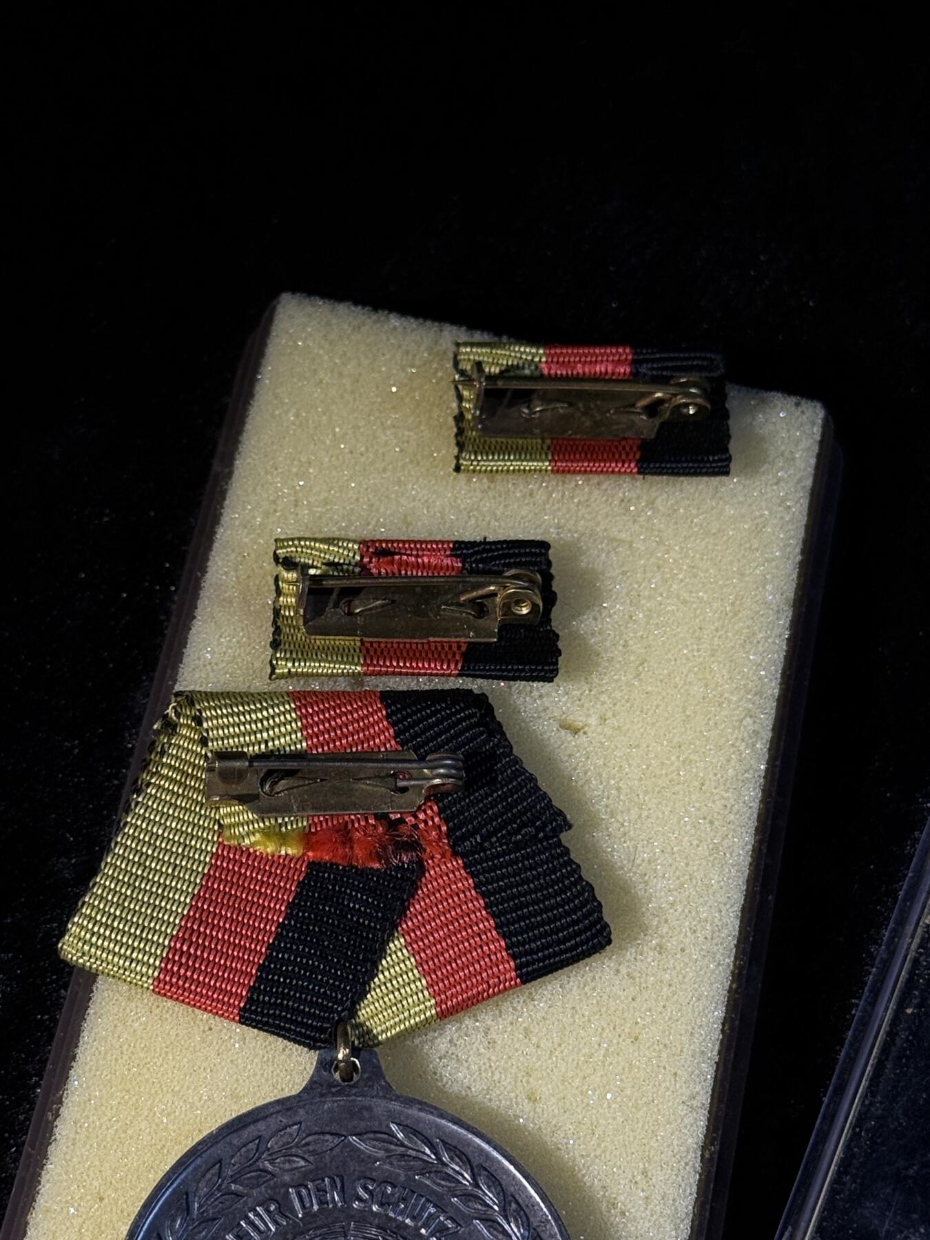 戎马世界章牌大赏第110期 东德军事优胜奖章，少见