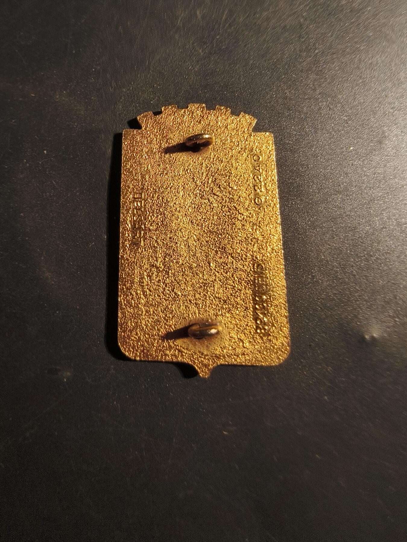 老王徽章第179期 法国陆军第58炮兵团证章