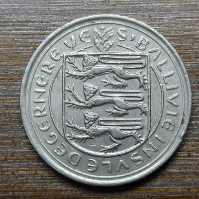 【铜匠收藏】★第140场★散币场。不寄存，30包邮。不满30元，支付5元运费。《接受代拍 代送NGC评级》 - 25【无寄存】根西岛1979年耕牛大版10便士