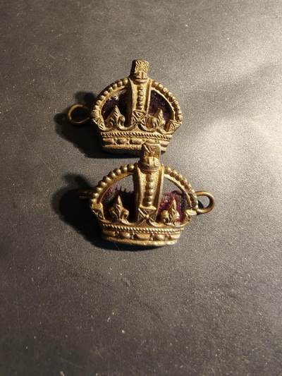 老王徽章第179期 - 英国军衔配饰都铎王冠一组    一战时期