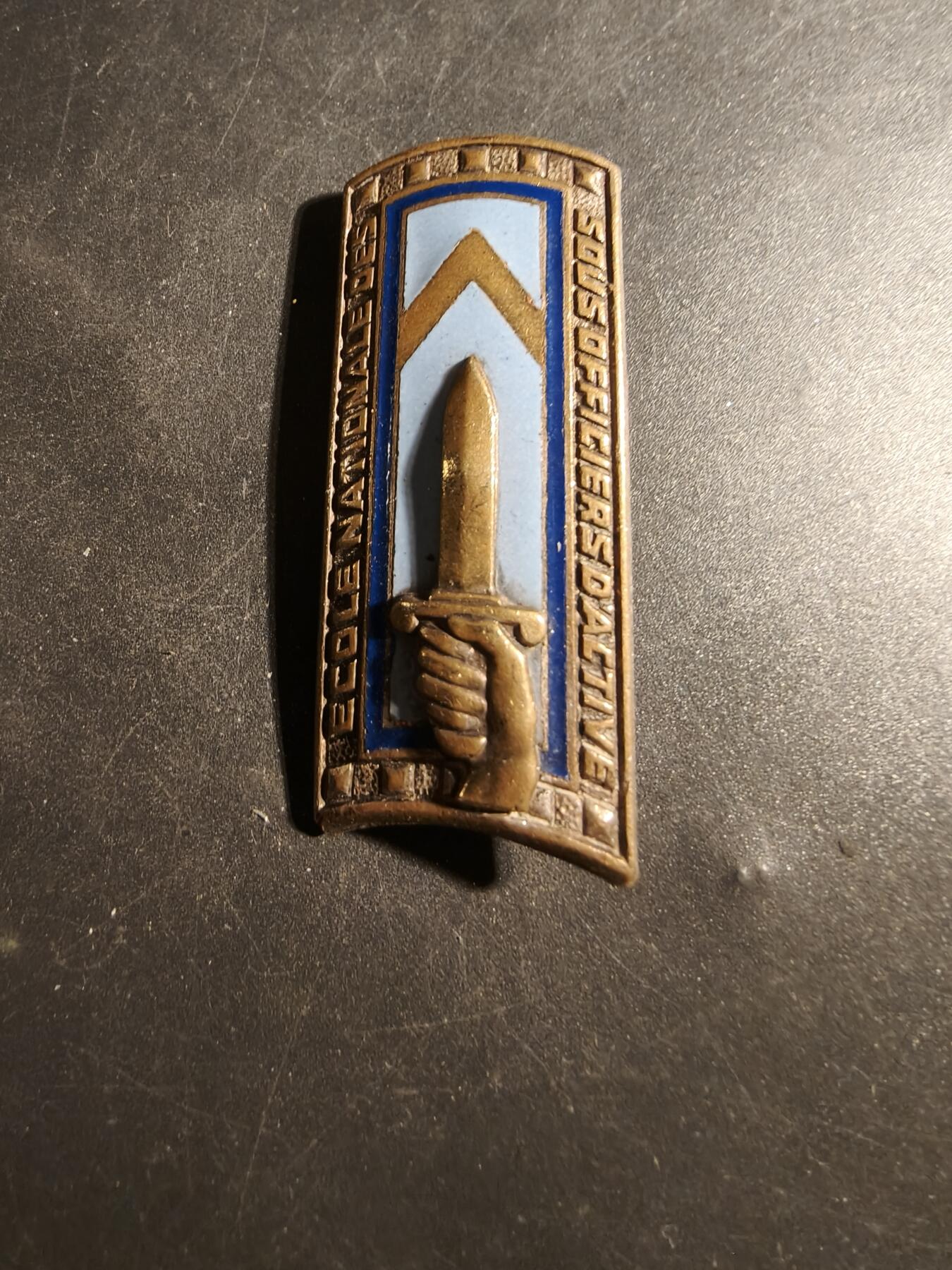 老王徽章第179期 法国陆军现役士官学校证章