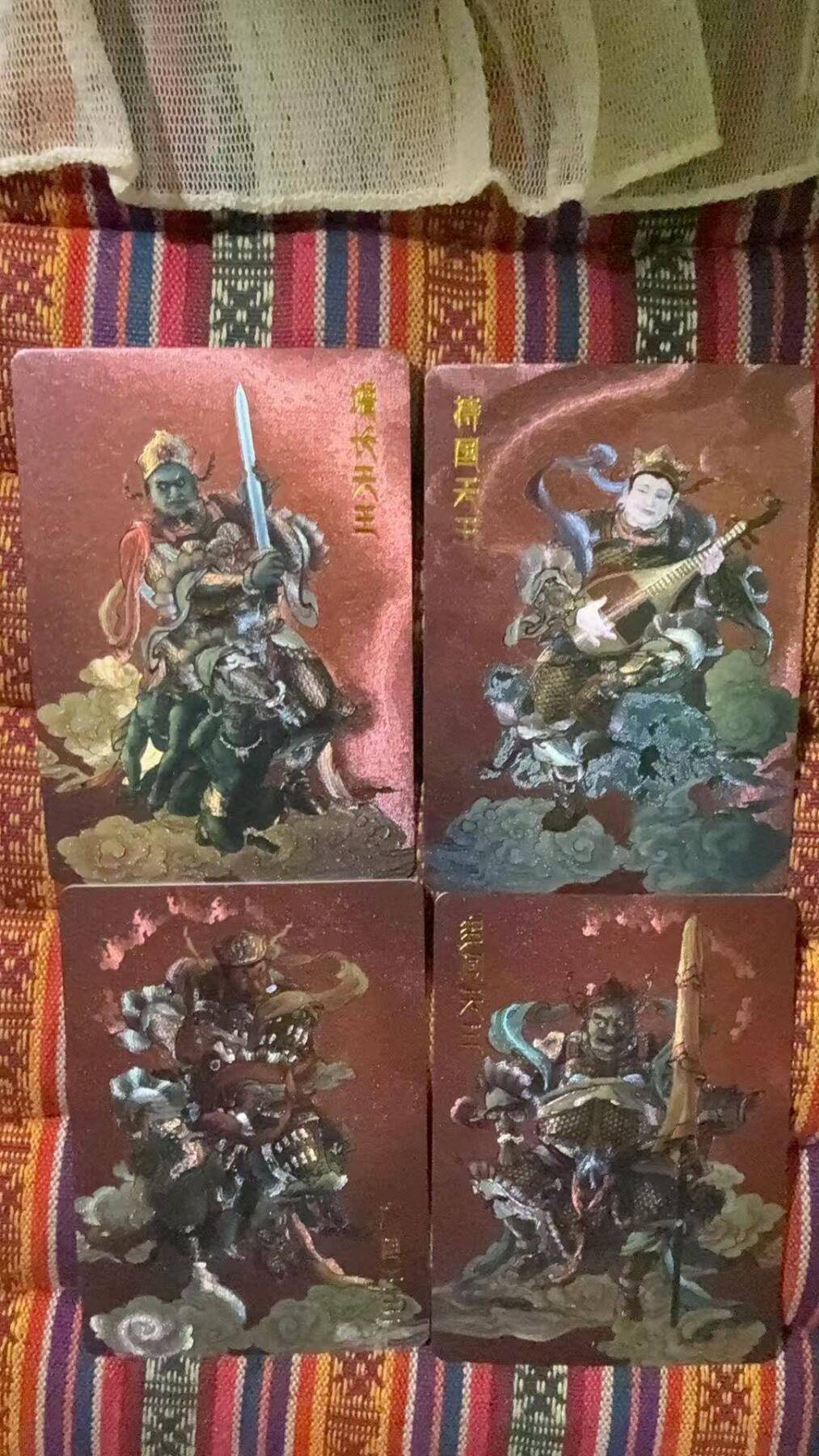 光影卡牌第29期，各家亲签，各家套卡，持续收拍品 李云中红背粗闪四大天王