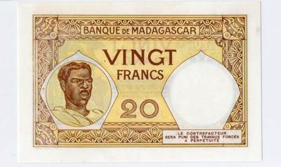 徐霞客拍卖首拍 - 马达加斯加	P-37 1937年20法郎	O.1107 0542	unc-		发行于殖民至独立过渡阶段，是当时流通的法定货币。它融合了殖民风格与本土文化的设计，见证了货币体系从殖民管控向自主发行的演变，是研究该地区金融转型与社会风貌的实物佐证。其收藏价值源于存世量稀少，兼具历史研究价值与稀缺性，是近代货币收藏体系中的代表性品种。	