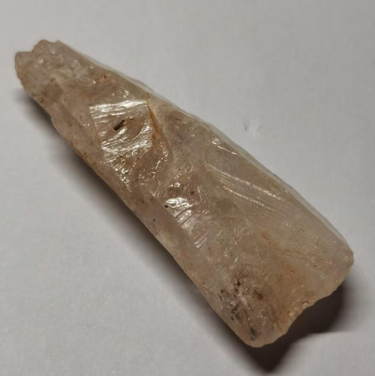 七河·世界币章矿标杂件每周小拍（总第35期）（本场周二结标） 藏家出品X698（7）马达加斯加红泥油胆水晶 本件拍品由合作藏家邮寄