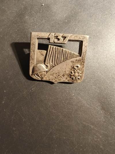 老王徽章第179期 - 法国陆军第137步兵团证章