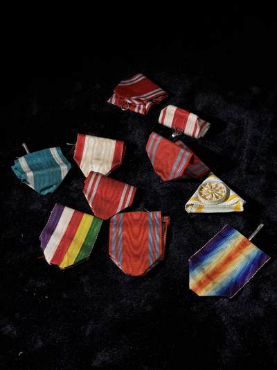 戎马世界章牌大赏第110期 - 日本奖章勋章绶带一组