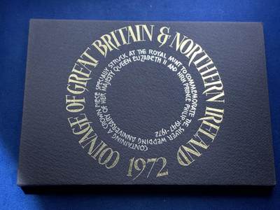 《竞宝斋》第461场 周日，周一，2场连拍 （全场包邮）欢迎送拍 - 英国1972年精制套币 礼品原装7枚币和1枚章 包含女王银婚精制克朗纪念币