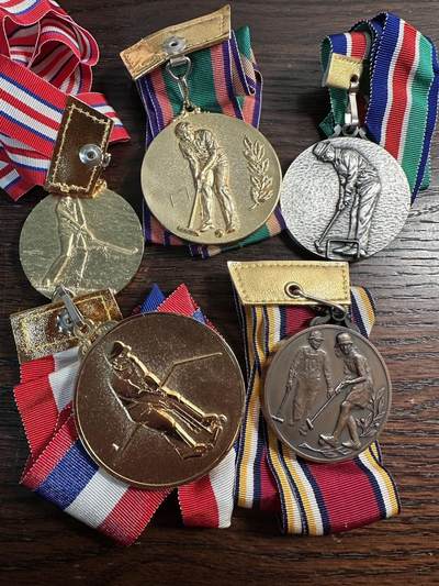 蒂克钱币-第57场 日本章 企业章拍卖  - 日本 高尔夫 门球比赛奖牌 五枚