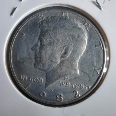 沼泽如烟--第974场 - 美国1982年半元