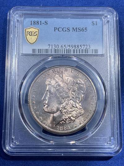 《竞宝斋》第461场 周日，周一，2场连拍 （全场包邮）欢迎送拍 - PCGS MS65 美国 1881年s版 摩根1美元银币 淡紫色包浆 转光漂亮