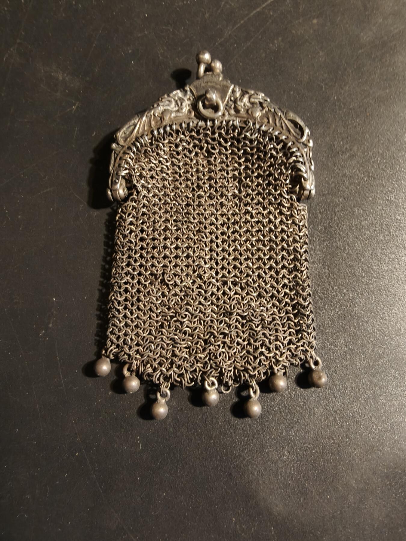 老王徽章第179期 法国银钱袋    野猪头银标     32.9g