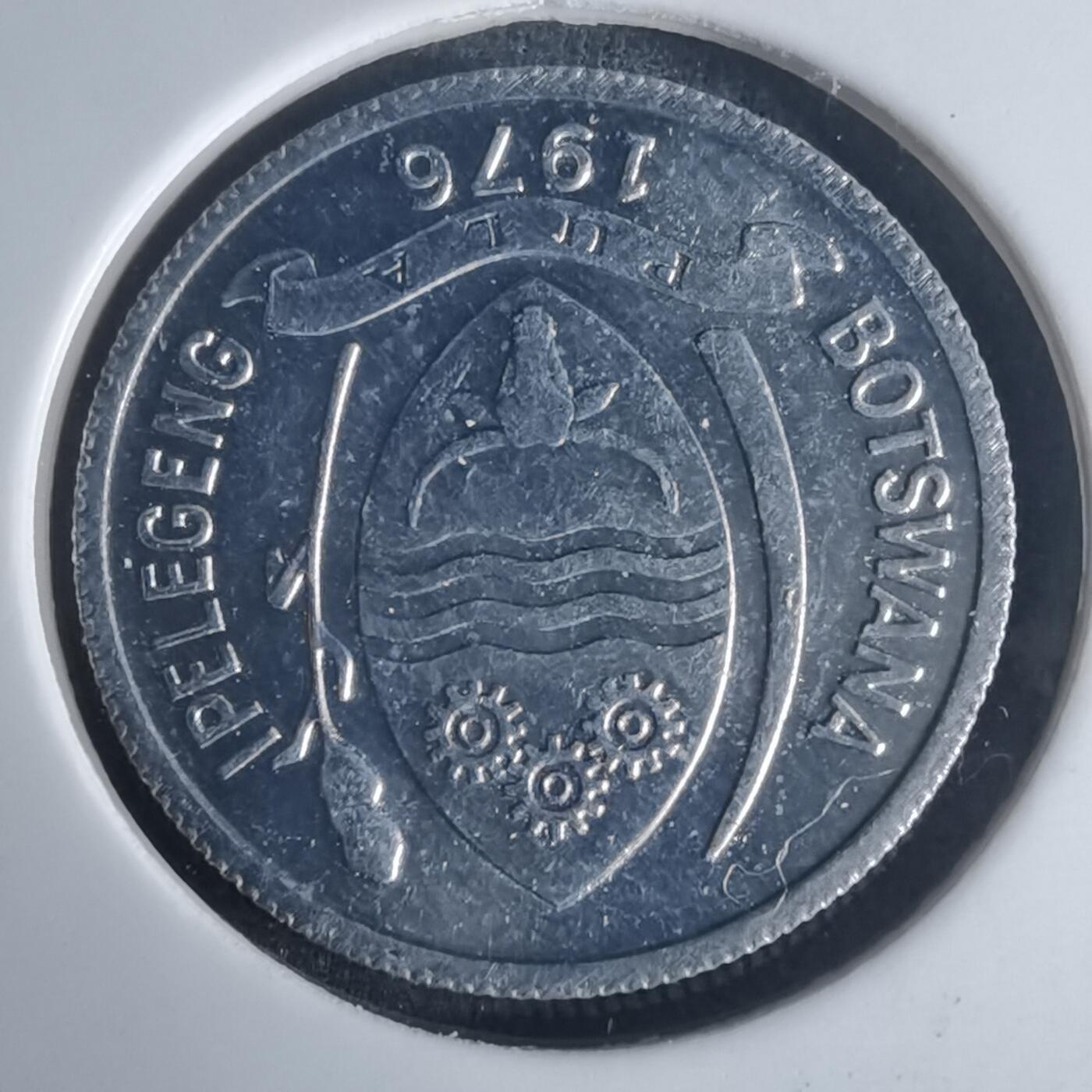 沼泽如烟--第975场 博茨瓦纳1976年1西比