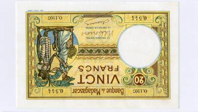 徐霞客拍卖首拍 - 马达加斯加	P-37 1937年20法郎	O.1107 0544	au 	发行于殖民至独立过渡阶段，是当时流通的法定货币。它融合了殖民风格与本土文化的设计，见证了货币体系从殖民管控向自主发行的演变，是研究该地区金融转型与社会风貌的实物佐证。其收藏价值源于存世量稀少，兼具历史研究价值与稀缺性，是近代货币收藏体系中的代表性品种。		