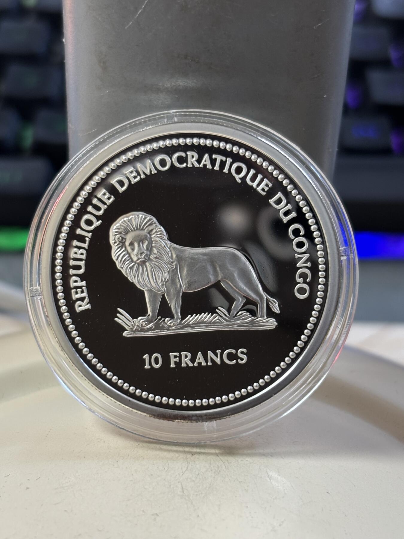 第189期拍卖 刚果2004年海洋动物系列国王鱼炫彩25克纪念银币，925银，发行5000枚