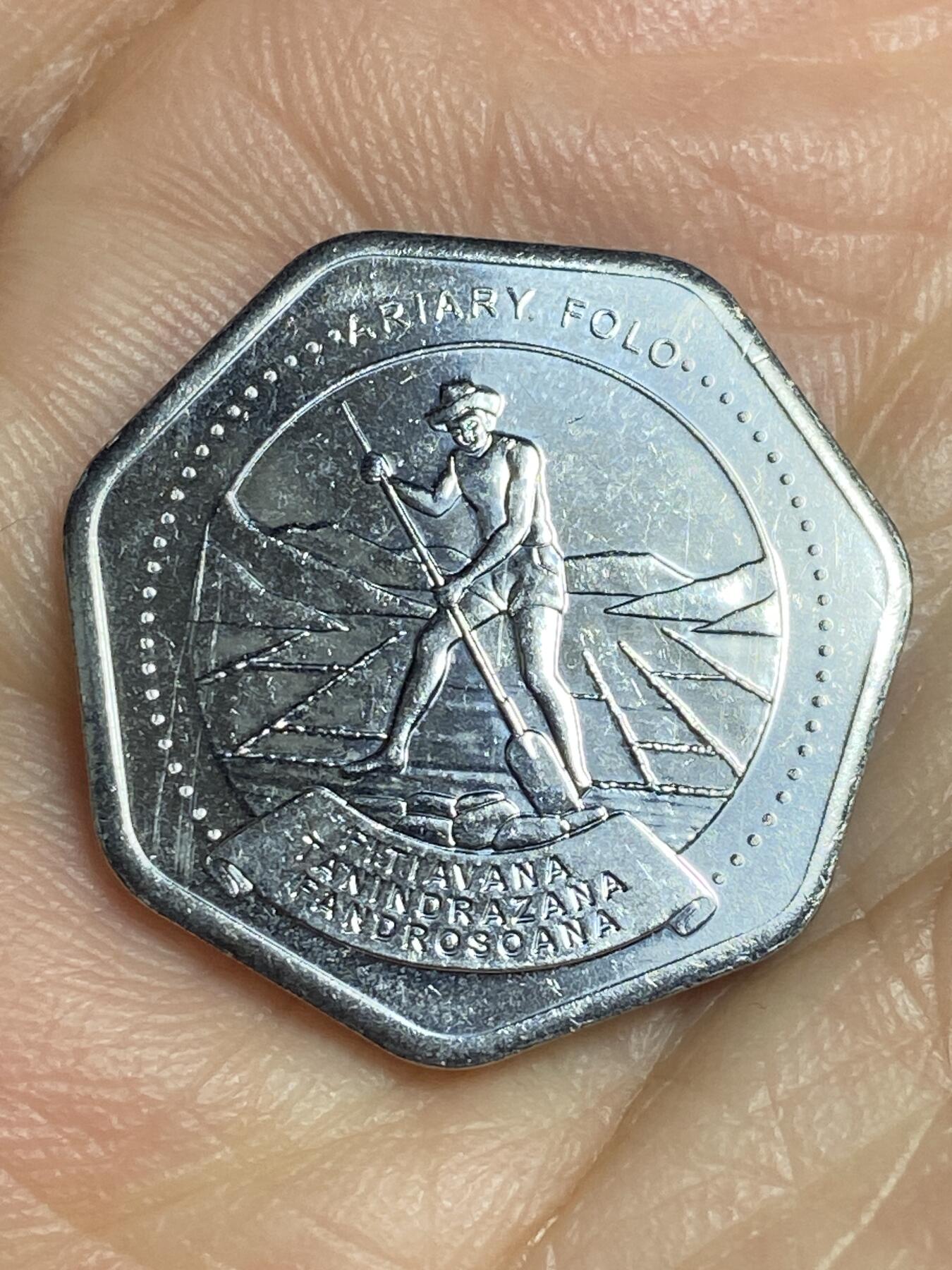 2026年第十五场(总第一百八十四场）外国好品散币场(免佣金) 马达加斯加🇲🇬2016年10法郎