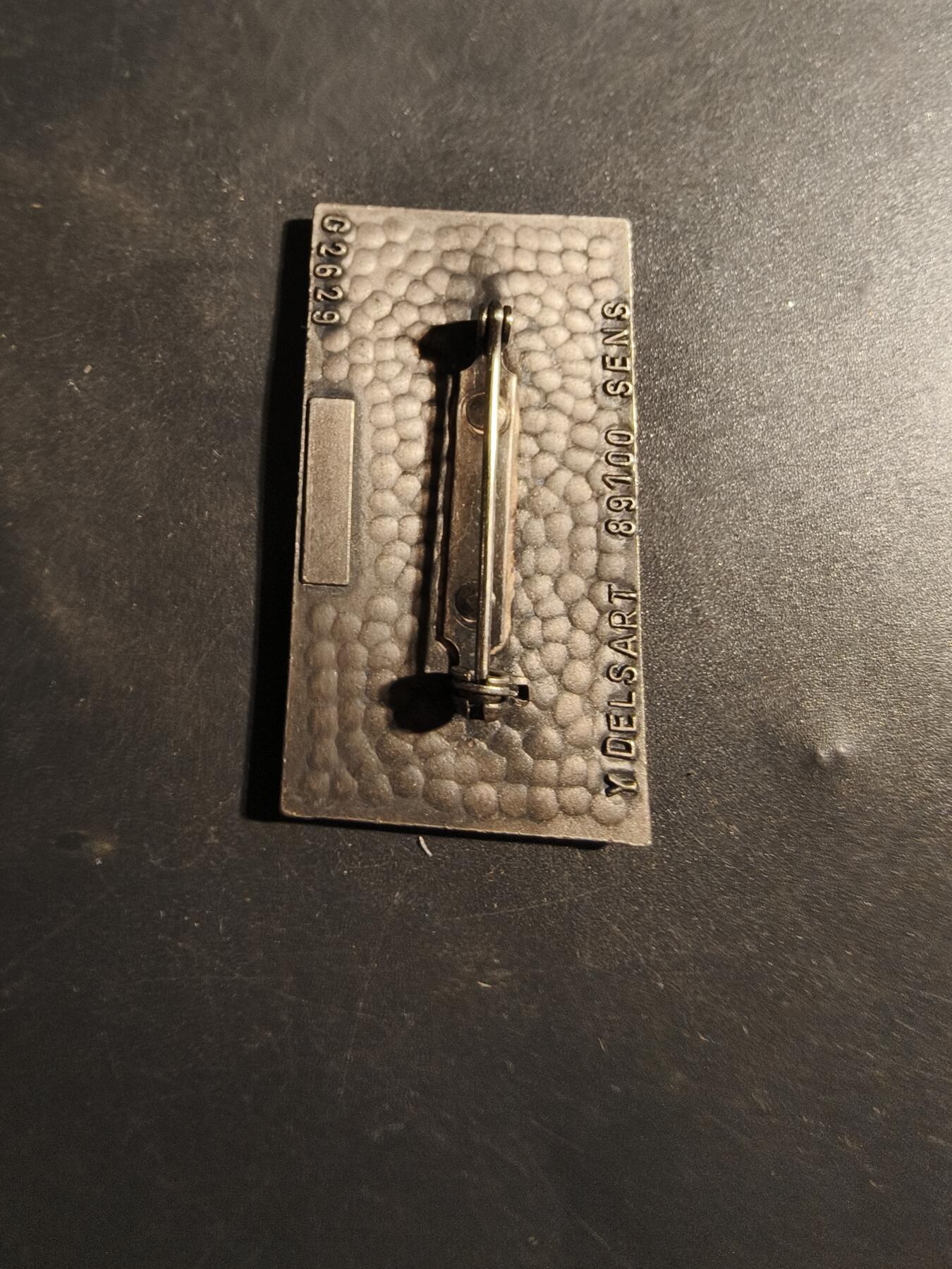 老王徽章第179期 法国武装部队信息与公共关系部证章