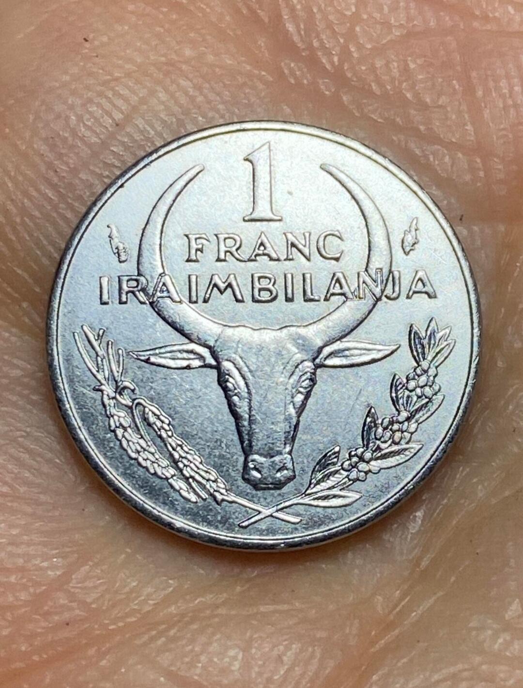 2026年第十五场(总第一百八十四场）外国好品散币场(免佣金) 马达加斯加🇲🇬1993年1法郎