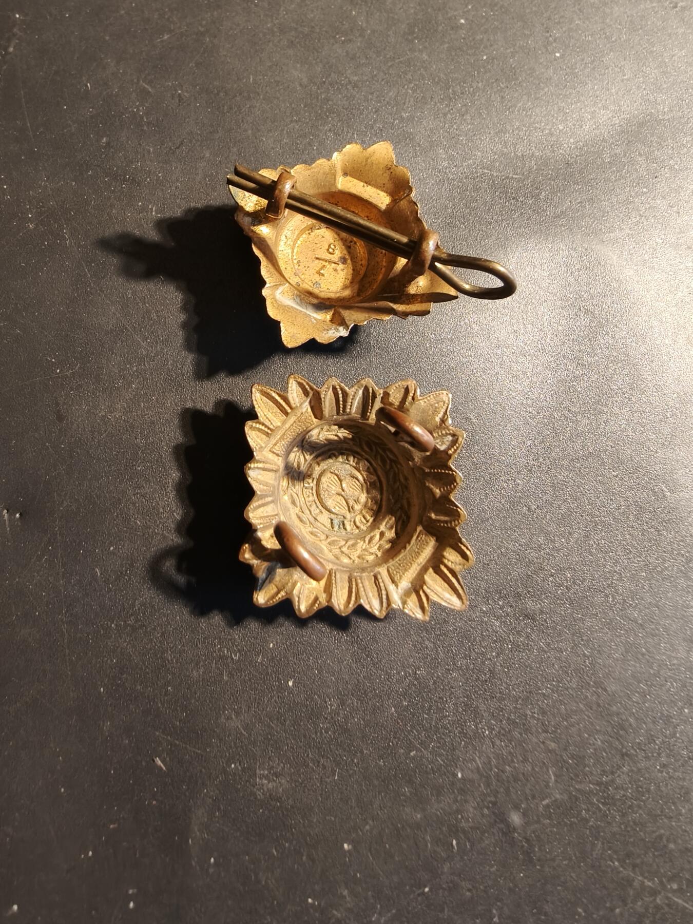 老王徽章第179期 英国军衔配饰巴斯星一组    一战时期    带珐琅