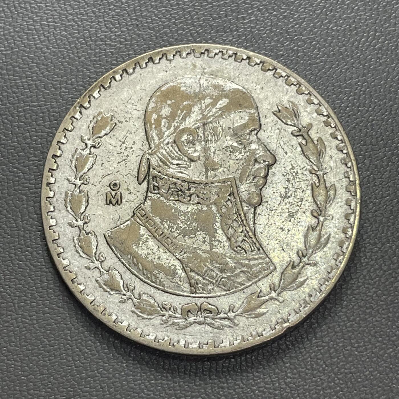 回流0125 墨西哥1962年1比索低银币 16克0.10 Silver 34.5 mm银价40元